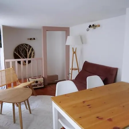 Le Lilly Rose - Mini Duplex Dans Le Coeur Historique Lägenhet